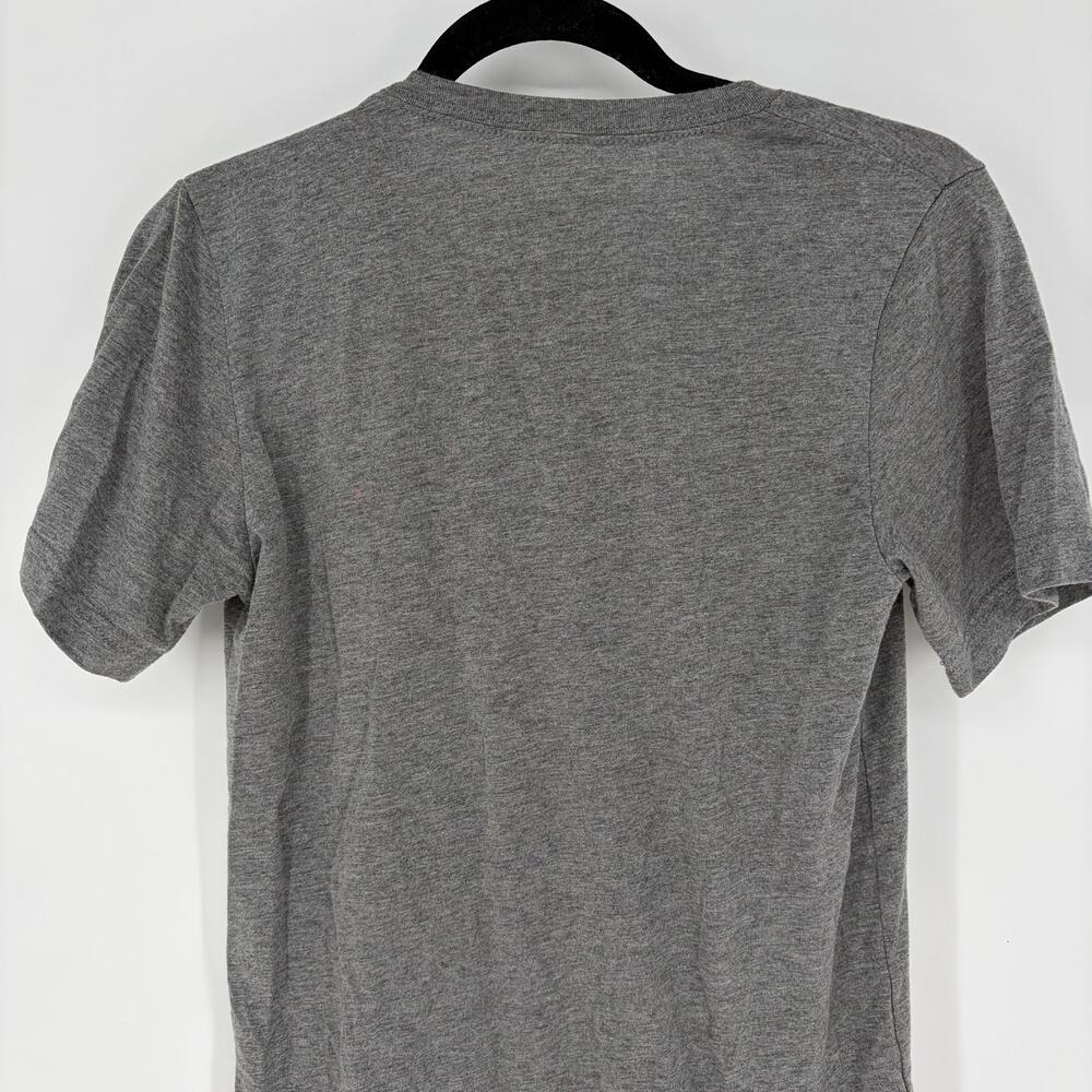 Mom Culture Basic Mom Graphic Tee Gray Short Sleeve T-Shirt Women's Small - Picture 6 of 8